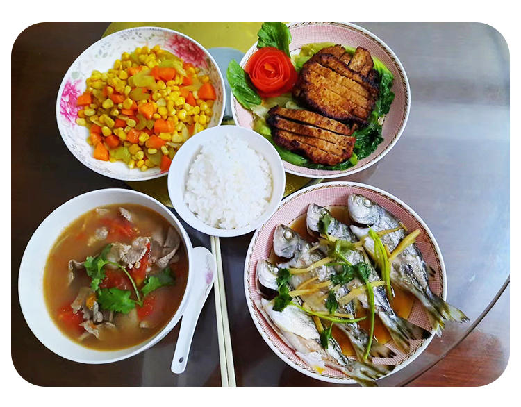 S4级别月嫂谭志青