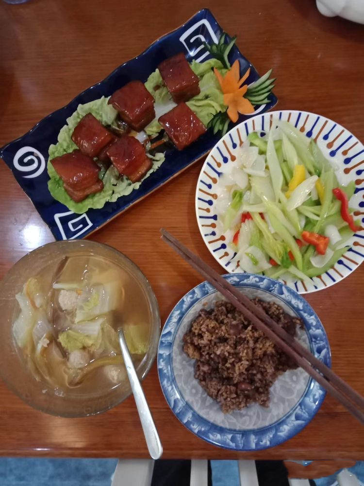 照顾专业,为人亲和