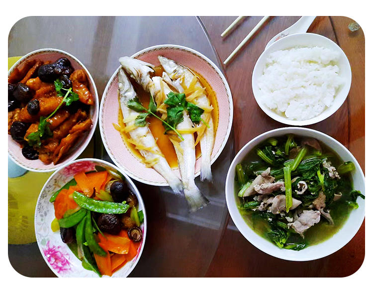 S4级别月嫂谭志青