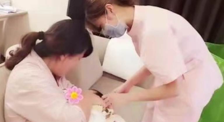 四星级月嫂