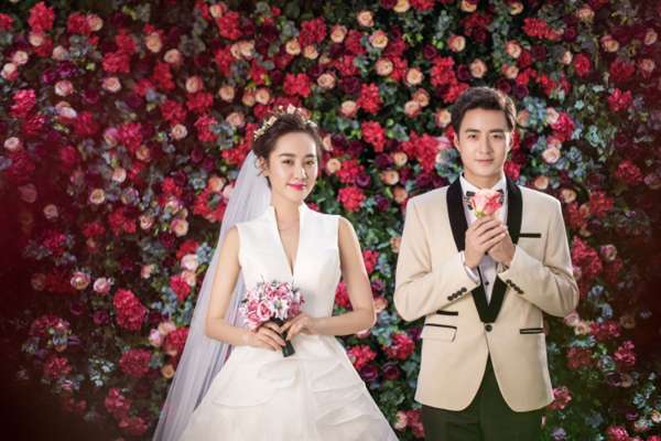 爱慕伊高端婚纱摄影宫殿教堂案例