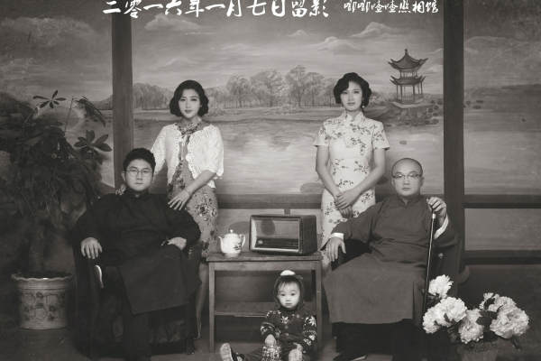唧唧喳喳照相馆中国风案例