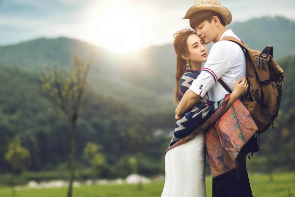 圣罗兰婚纱艺术摄影套系