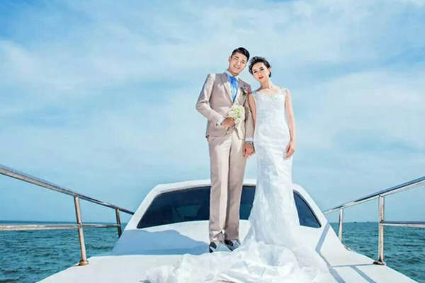 梦迪莎婚纱摄影会馆花海案例