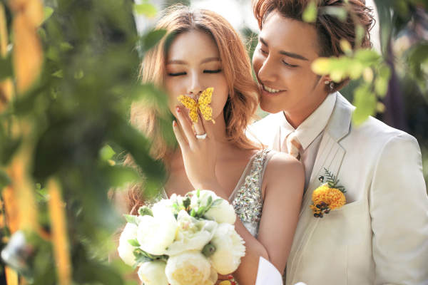 钟爱一生婚纱摄影唯爱主题内案例