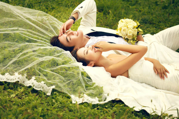 爱视觉婚纱摄影套系