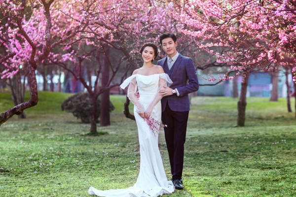 爱度视觉婚纱摄影套系