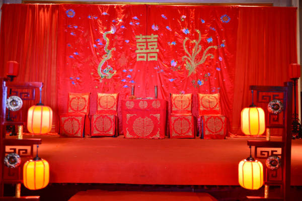 益双吉婚庆策划装饰灯婚礼