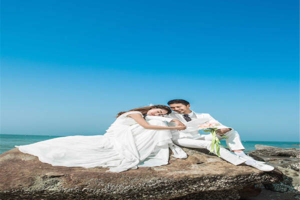 丽人婚纱影楼宫殿教堂案例