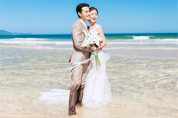 亲密爱人婚纱摄影韩式案例