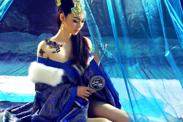 世纪佳人婚纱摄影名店套系