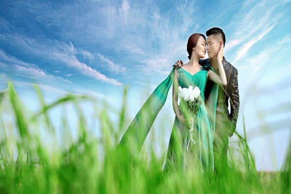 薇拉婚纱摄影花海案例