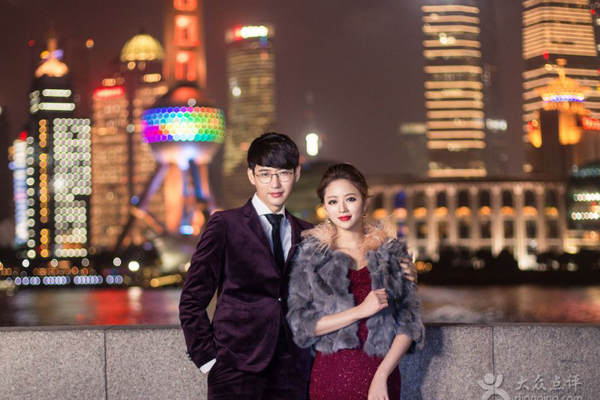 八月印象婚纱摄影会所个性案例