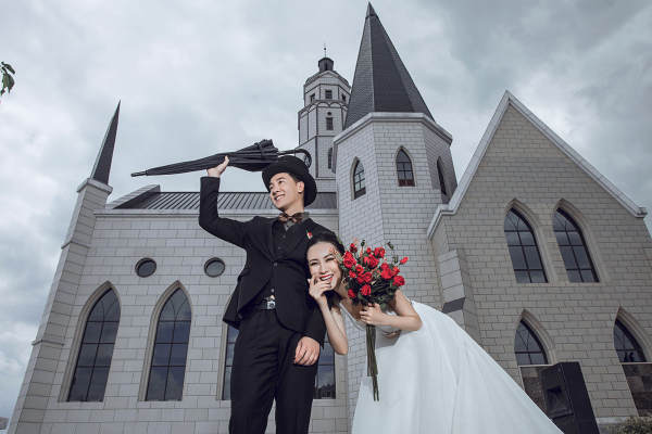 鸿雁情婚纱摄影套系