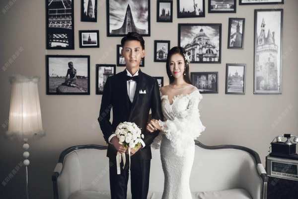 薇薇新娘时尚婚纱摄影游艇案例