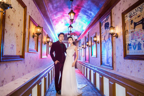 俏新娘婚纱摄影复古案例