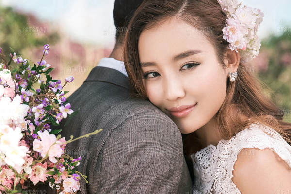 新新娘婚纱摄影广场花海案例