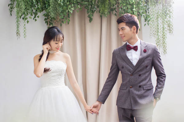 DM STUDIO蒂爱慕婚纱摄影花海案例