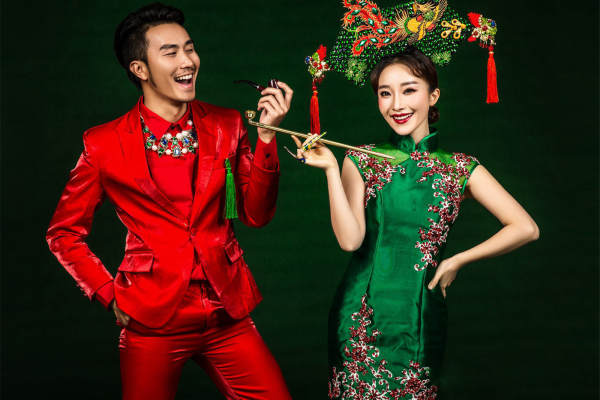 亲密爱人婚纱摄影复古案例