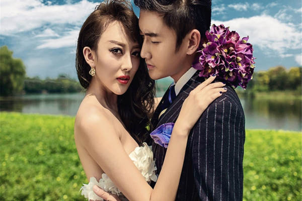 微影像婚纱摄影花海案例