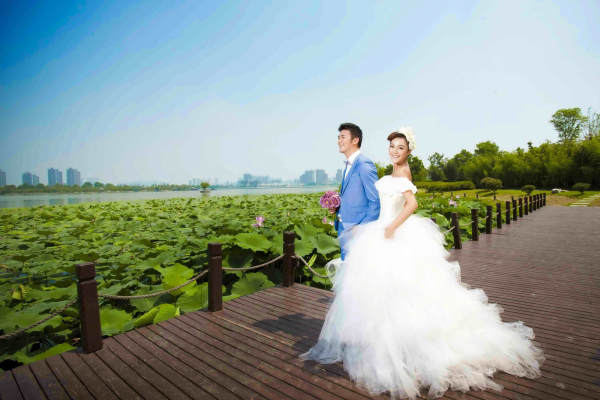天长地久婚纱摄影宫殿教堂案例