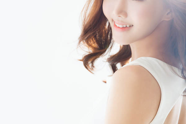 蒙娜丽莎时尚婚纱摄影室内实景案例