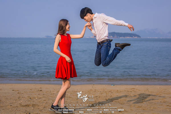 芭莎印象婚纱摄影花海案例
