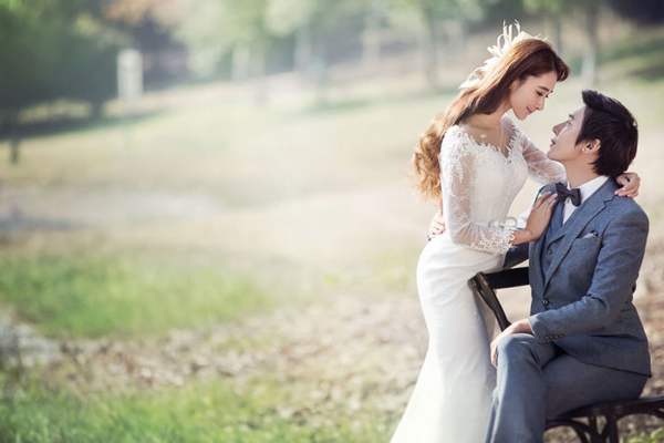 罗门婚纱摄影会馆套系