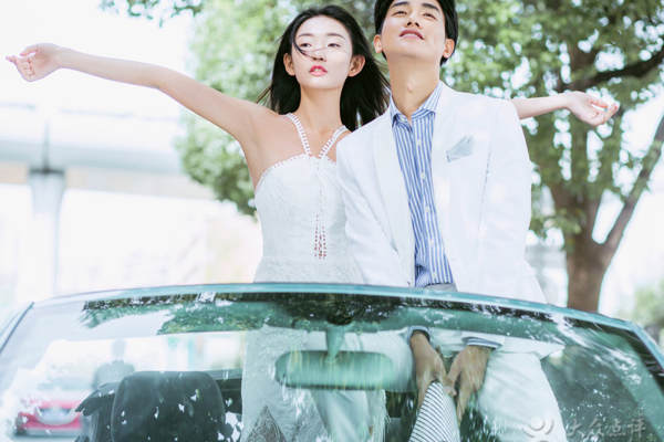 芭莎映像婚纱摄影小清新案例