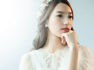 麦田婚纱摄影纯色案例