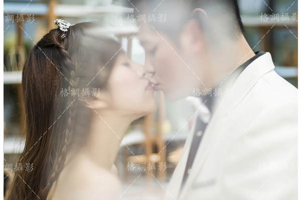 格调婚纱摄影工作室游艇案例