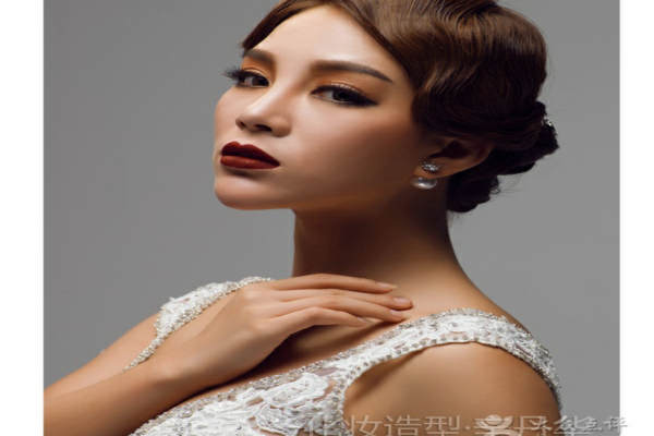 彩妆秀经典影像团队短裙案例
