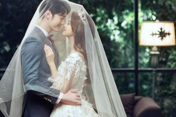 阁楼婚纱摄影宫殿教堂案例