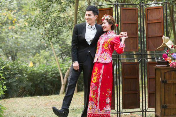 米兰婚纱摄影花海案例