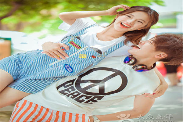 美丽庄园婚纱摄影花海案例