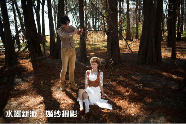 水墨新派婚纱摄影个性案例
