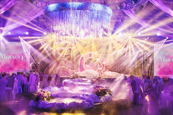 HersWedding优悦婚礼奢华大气案例