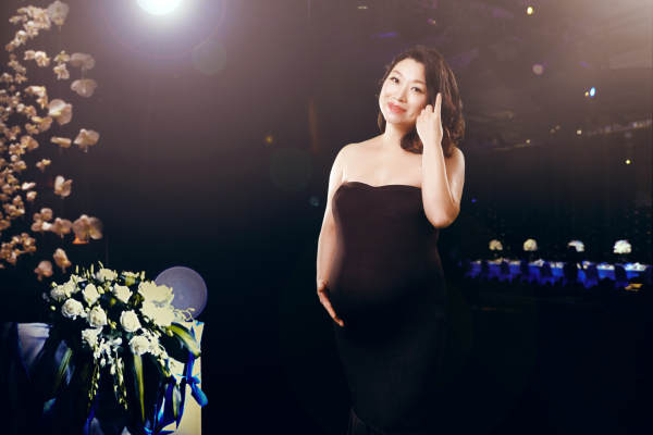 十二坊婚纱儿童摄影婚礼定制个性案例