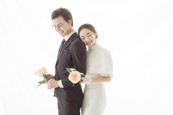 爱慕婚纱摄影游艇案例