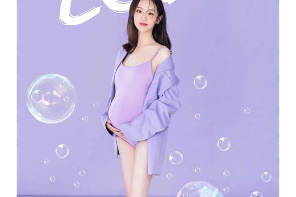 【妈妈照】·1个主题·2套服装·8张精修·拍摄60分钟