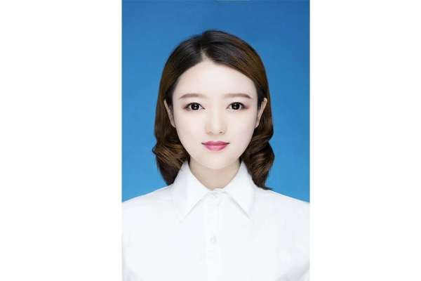 【证件照】·1个主题·1套服装·1张精修·拍摄5分钟