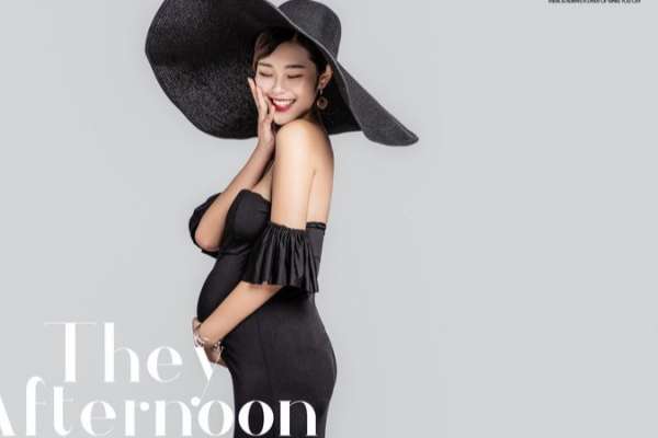 【孕妇照】·2个主题·2套服装·12张精修·拍摄90分钟