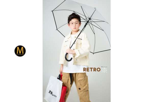 【亲子照】·3个主题·3套服装·15张精修·拍摄120分钟