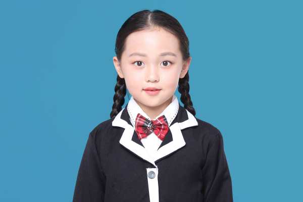 【证件照】·1套服装·1张精修