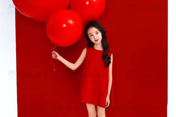 【生日照】·3个主题·3套服装·16张精修·拍摄90分钟