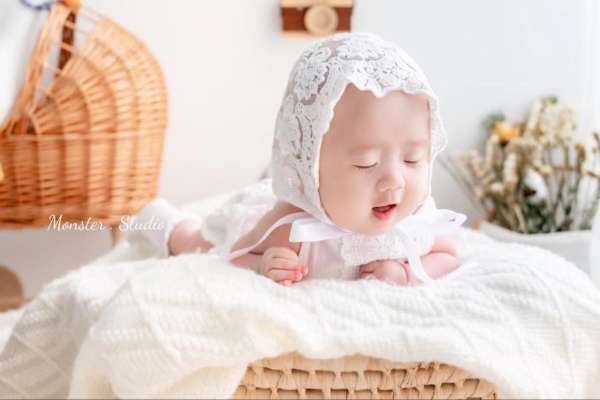 【百天照】·1个主题·1套服装·9张精修·拍摄60分钟