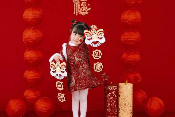 【百天照】·5个主题·5套服装·26张精修·拍摄60分钟