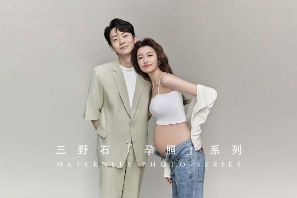 【孕照】·3个主题·3套服装·22张精修·拍摄180分钟
