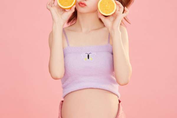 【新生儿】·9个主题·9套服装·45张精修·拍摄130分钟