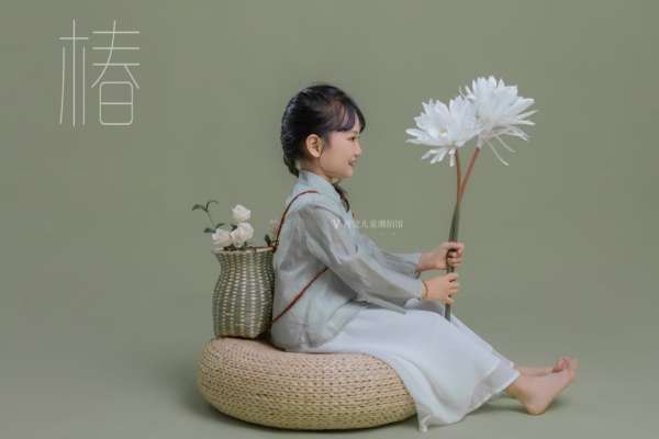 【宝宝照】·2个主题·2套服装·15张精修·拍摄120分钟